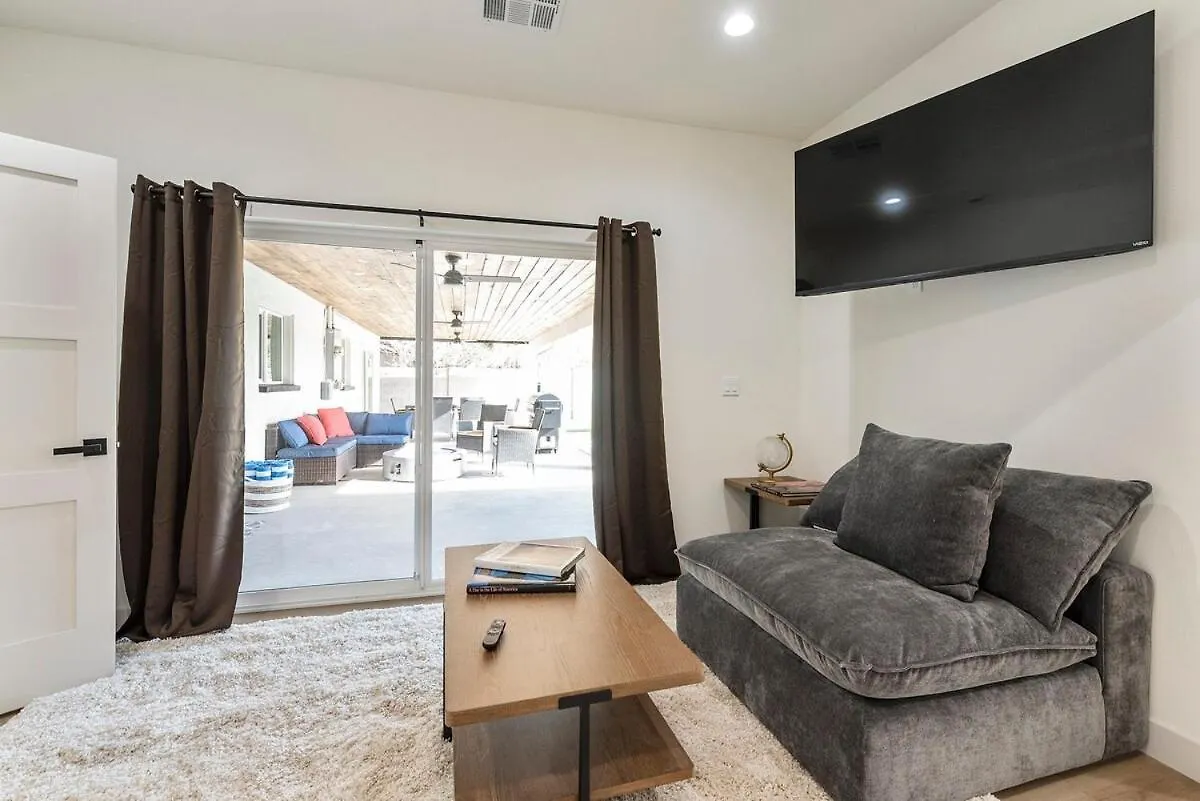 Desert Dream In South Scottsdale 0*,