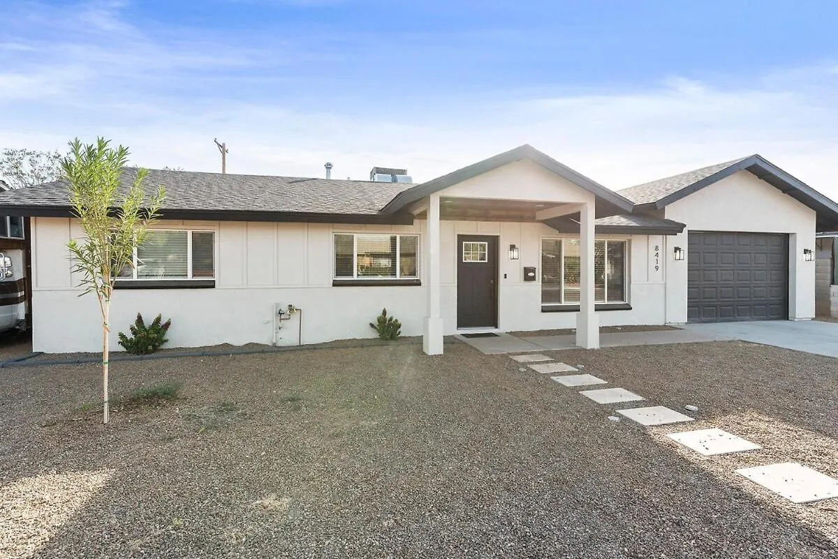 Desert Dream In South Scottsdale 0*,